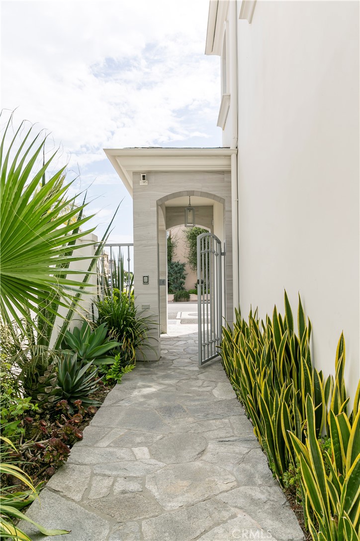 Lido Island (LIDO) - Residential