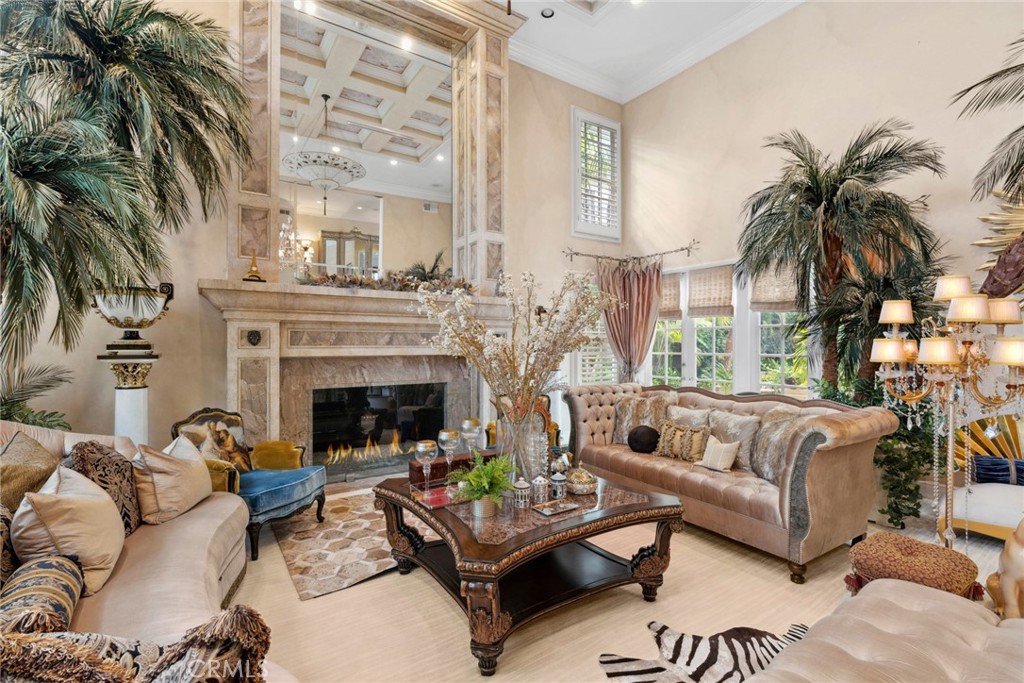 3 Weybridge Court