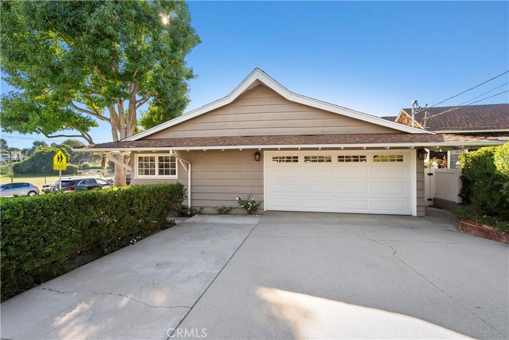 listing image 130724710524583008517