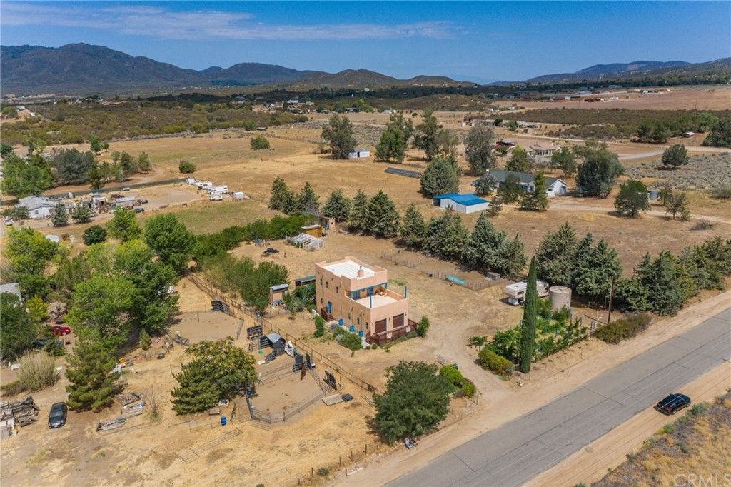 listing image 130725210973966162615