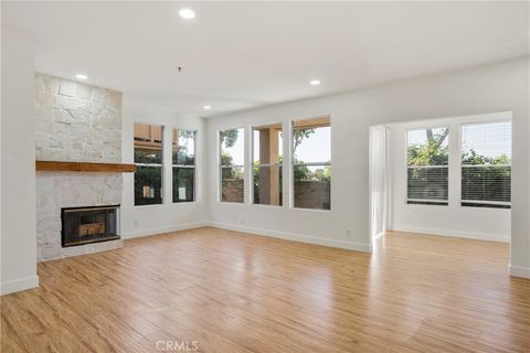 122 Cartier Aisle Irvine CA 92620