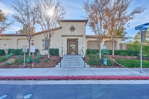 A home in Lake Elsinore