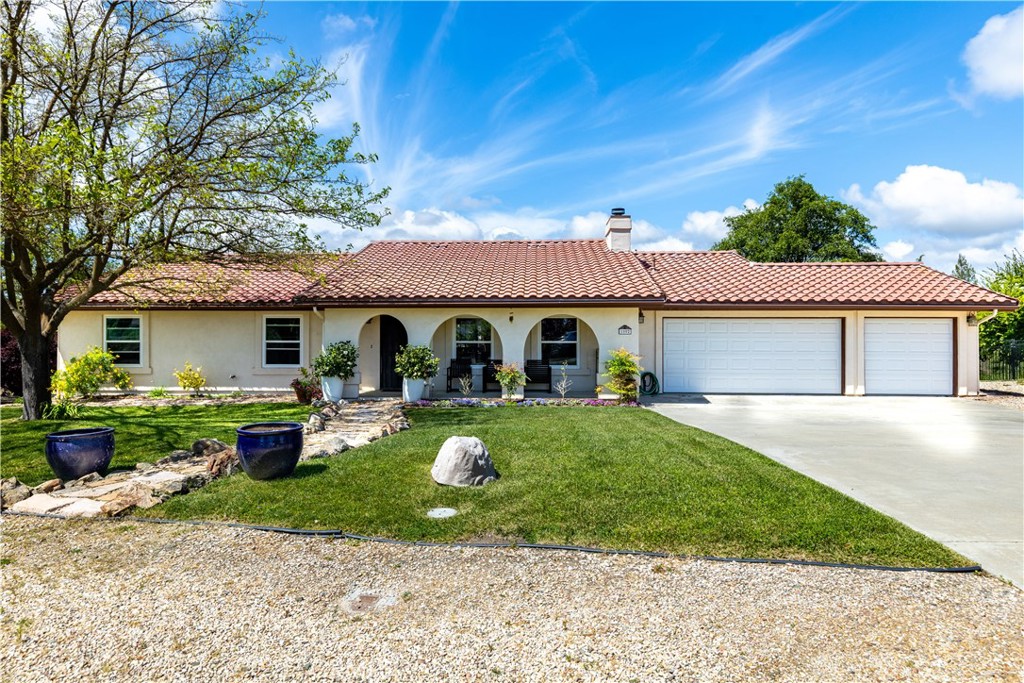 View Paso Robles, CA 93446 house