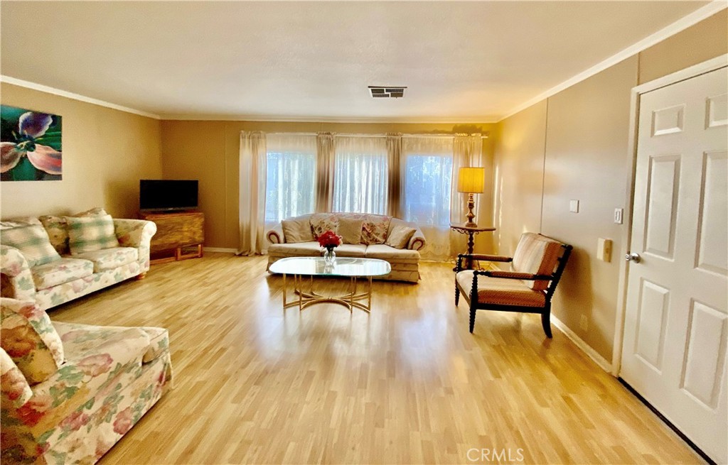 Photo 5 of 38 of 1202 Loma Drive 87 mobile home
