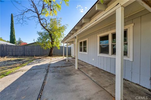 A home in Clearlake Oaks