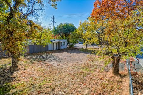 A home in Clearlake Oaks