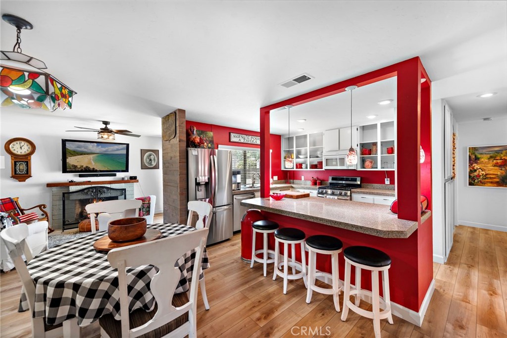 31351 Calle del Campo