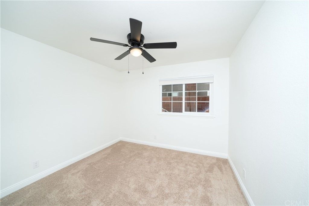 listing image 130727495184543073356