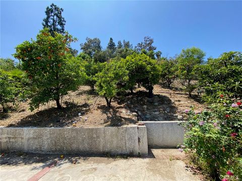 A home in Woodland Hills