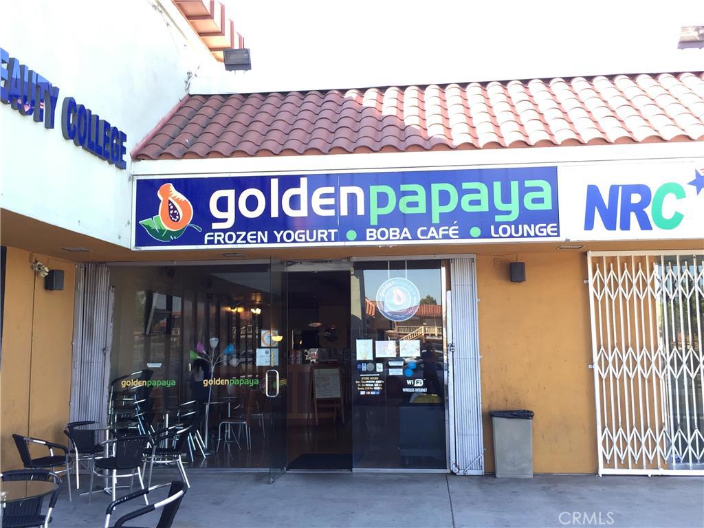 A Beautiful and Well Maintain Boba Shop1400 sq. ft. boba tealounge in complex with busy restaurant, tutoring center, and hobby/card store. Specializes in boba, fresh fruit teas and smoothies, coffee, appetizers and shaved ice. Full kitchen allows new owner to add more foods and upgrade menu. Increase revenues with additional marketing. Low $2400 per month rent.
# Great and Busy business complex.
# Next to A Super busy Vietnamese Restaurant ( Pho 45)
# With of Parking spaces
# Huge and convenience Front Yard Patio for Extra Tables
# Lot of Potential
# Must See To Believe