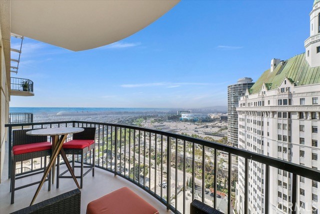 850 E Ocean Boulevard 1506