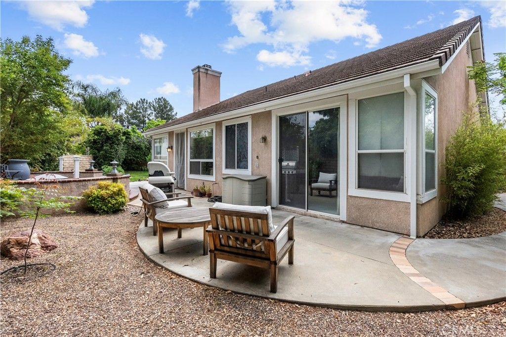 listing image 130722229171961472077
