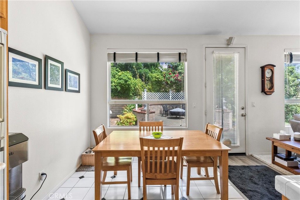 listing image 130729960747570955084