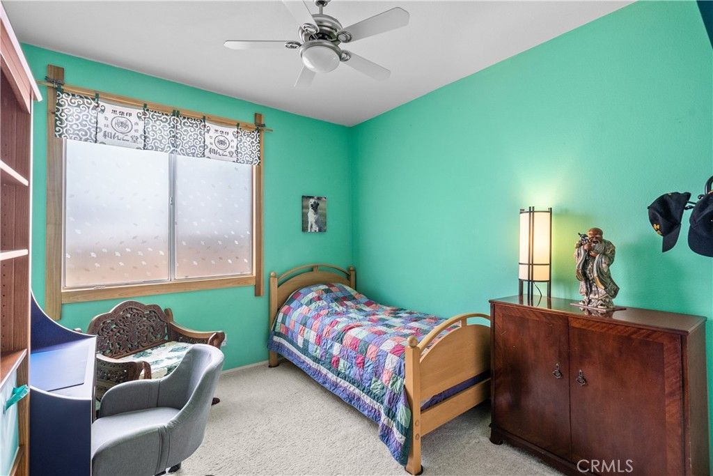 listing image 130729125018951389839
