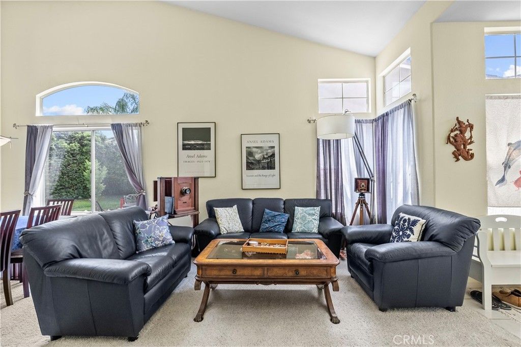 listing image 130728902638154531027