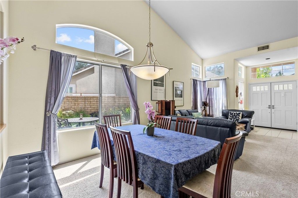 listing image 130722106230777346627
