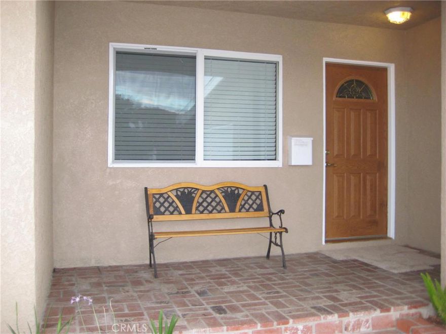 $20,000 price reduction on 10/23/15.  Beautiful new remodel includes: kitchen cabinets, granite counter tops, stainless steal appliances, recessed lighting, ceiling fans in every bedroom, crown molding, marble-like porcelain tile in bath and shower walls, new tub, new shower, new carpets, new paint, newer windows, newer electrical wiring, and newer central air conditioning.



Located just 1 mile from the Long Beach Town Center.  Interior tract location, smaller residential street runs parallel to Palo Verde on the west side of the street.  A well landscaped median provides seperation and privacy from Palo Verde.