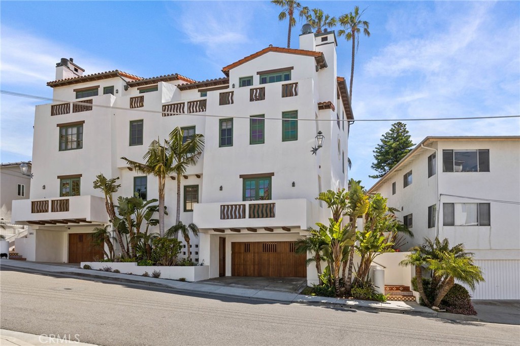 Effortless coastal living at its finest! Located just half a block from the beach, this completely remodeled 4 bedroom, 4 bath condo offers ocean
views from all three levels. With an abundance of space seldom found along the waterfront, this 3050 sq ft property features 10-foot custom doors
and 11-foot ceilings throughout. The upper level showcases a tranquil master suite with three balconies to enjoy breathtaking ocean views, a
generous closet area, and luxurious spa bath. The middle level is occupied by 3 generous guest suites and 2 bathrooms, ideal for a family or
vacation home. Enjoy seamless indoor-outdoor living from the first level of this residence, complete with a spacious living room, outdoor deck, and
dining room. The bright and airy kitchen boasts stainless steel appliances, quartz countertops, and a quaint breakfast area. Other amenities include
the entertainer’s backyard with a custom-built patio and barbecue as well as an oversized garage with plenty of storage space. This thoughtfully
designed and exquisitely finished custom condo is truly one of a kind. Beach towels, toys, boogie boards, umbrella, chairs and a Ping Pong table are
ALL included! Best vacation home in the Southwest:)
