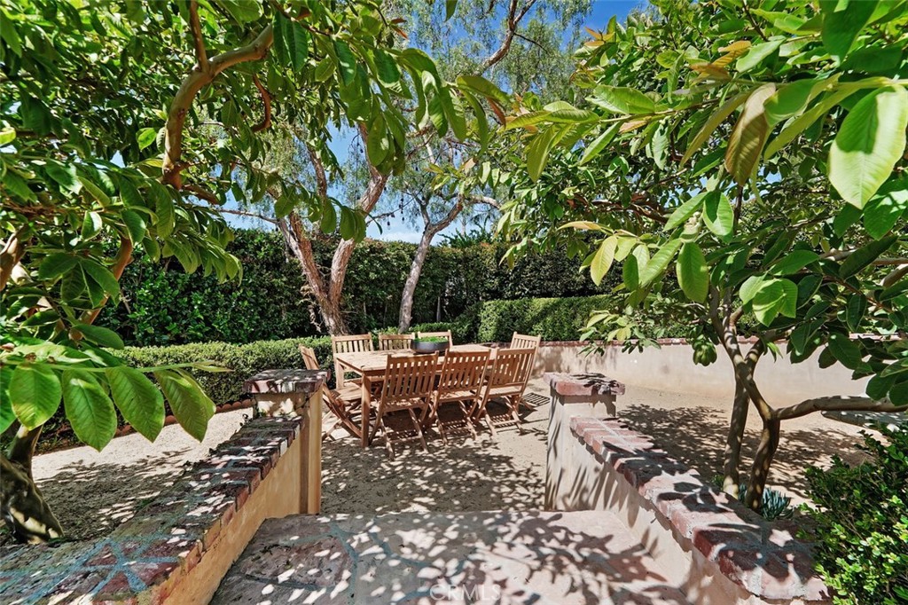 North Laguna (NL) - Residential