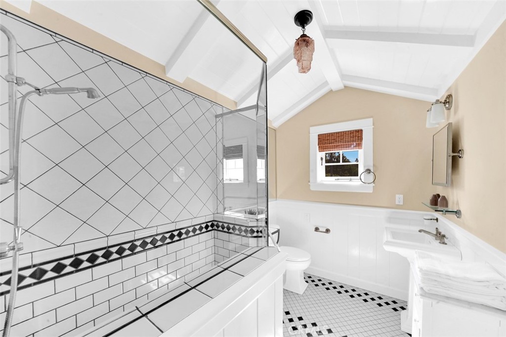 North Laguna (NL) - Residential