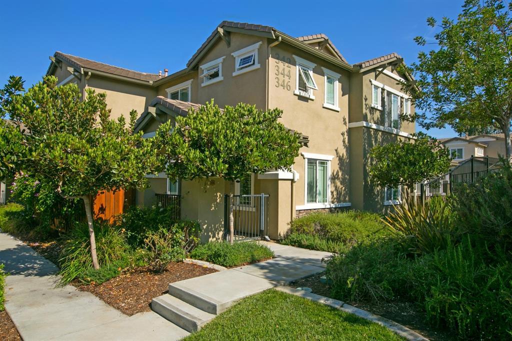 Beautifully maintained end unit townhome style condo in the well sought out community of Carriage Walk. Featuring 3 bedrooms, 2.5 baths, indoor laundry with washer/dryer. This unit has attached 2 car garage with direct entry into the home. The spacious living room features a fireplace with an open concept into the kitchen. The kitchen features an eat in dining area with breakfast bar and lots of room to maneuver. See Supplement Neighborhoods: Carriage Walk Equipment: Dryer,Garage Door Opener, Washer Other Fees: 0 Sewer: Sewer Connected Topography: LL