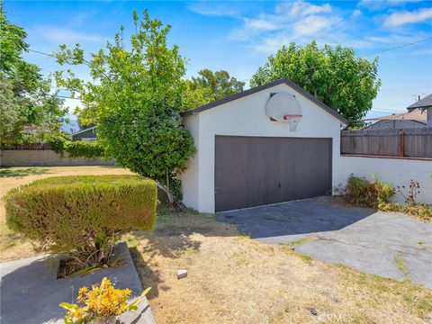 A home in Burbank