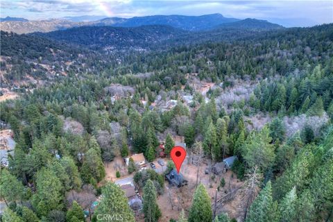 A home in Cedarpines Park