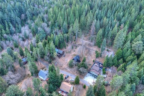 A home in Cedarpines Park