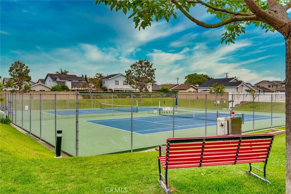 Huntington Village Estates (HVLE) - Residential