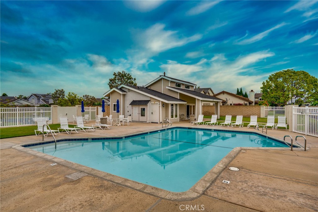 Huntington Village Estates (HVLE) - Residential