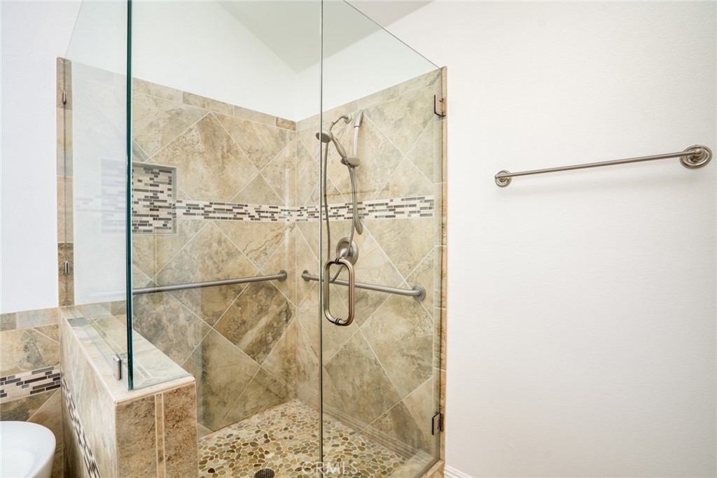 Huntington Village Estates (HVLE) - Residential