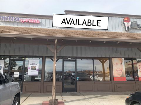 Photo of 919 Armory Road, Barstow, CA 92311 (MLS # HD24245643)