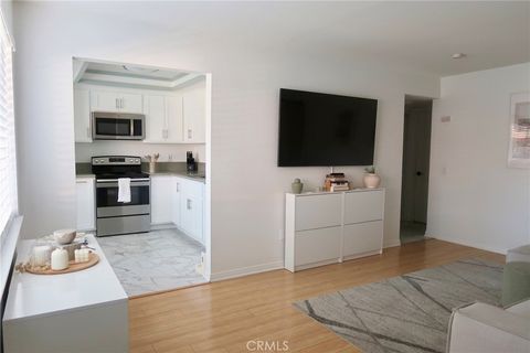 1554 Border Avenue E Corona CA 92882