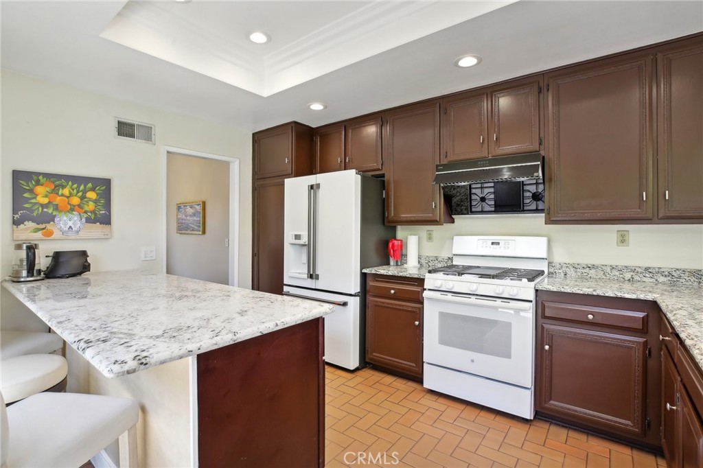 ,Brea Glenbrook - Residential