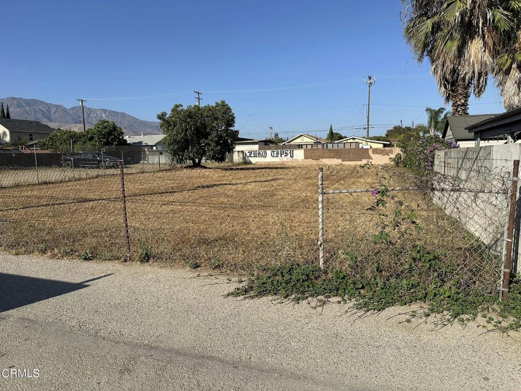 Santa Paula: Other - 0052 - Land