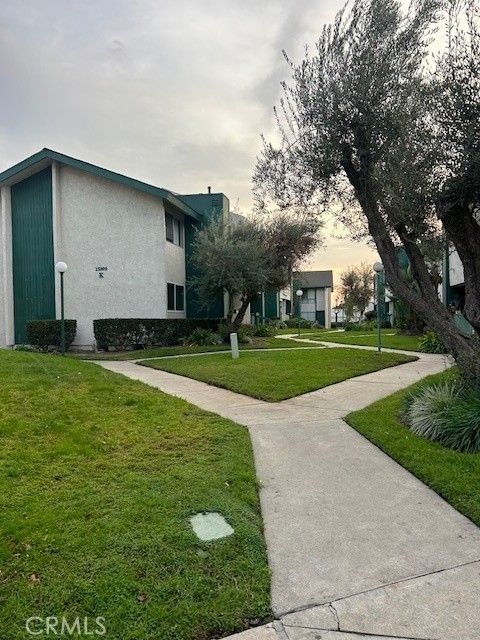 A home in La Mirada