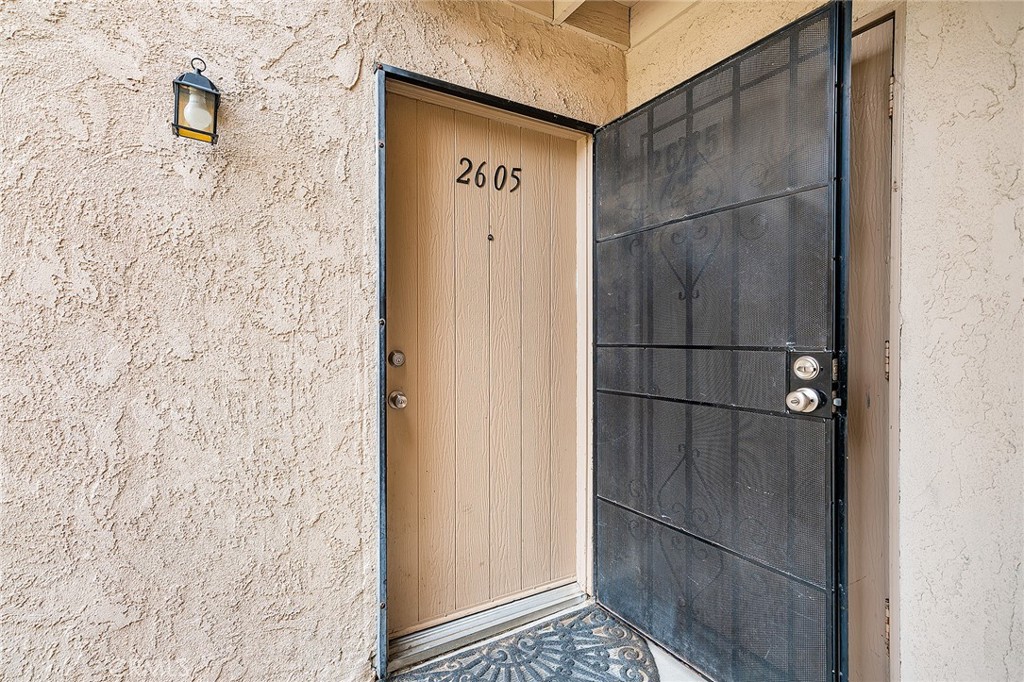 Cinnamon Tree Condominiums (CNTC) - Residential