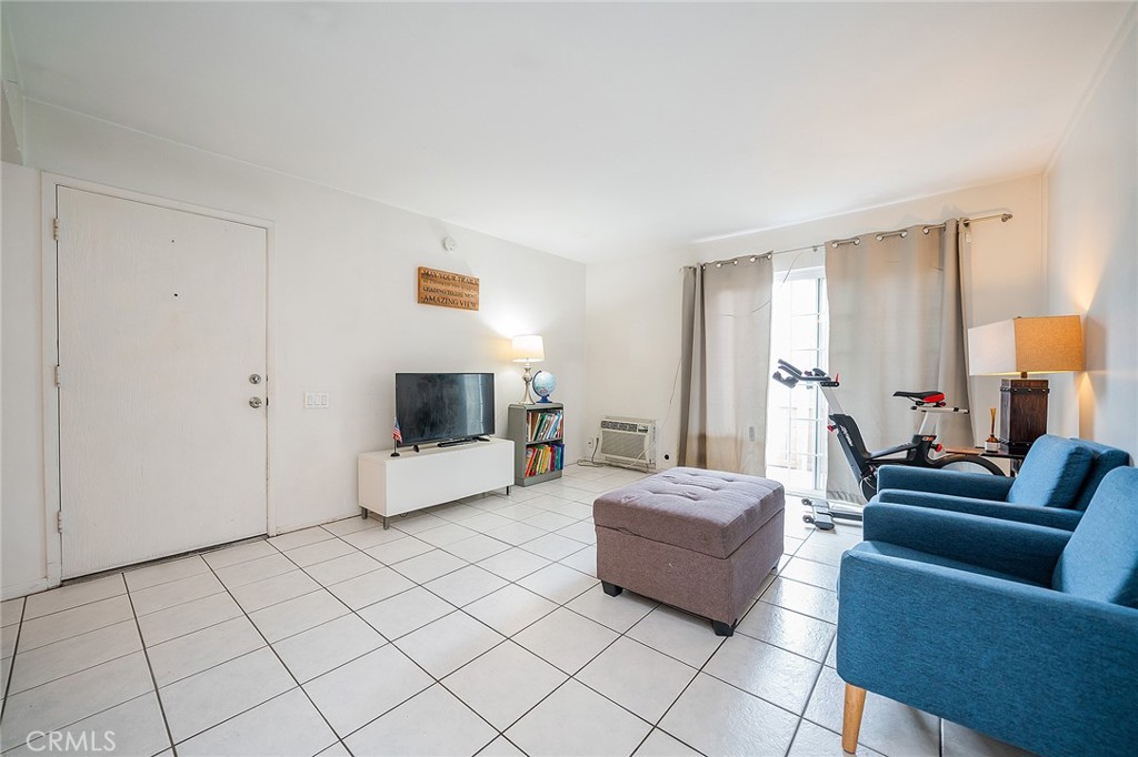 Cinnamon Tree Condominiums (CNTC) - Residential