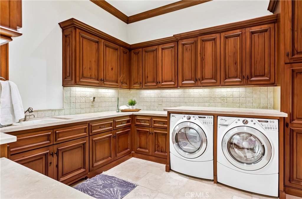 Shady Canyon Custom (SHDC) - Residential