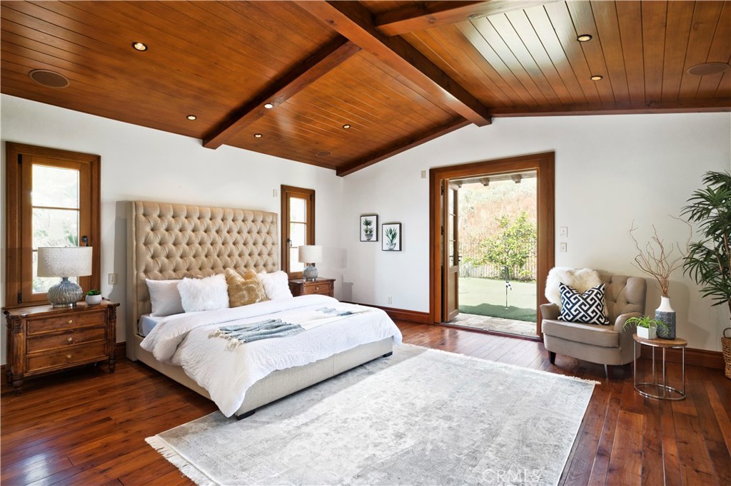 Shady Canyon Custom (SHDC) - Residential