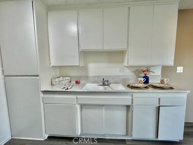 ,not applicable - Residential Lease