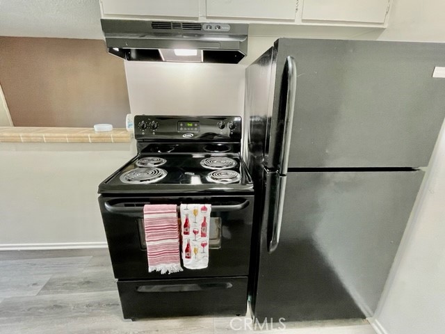 ,not applicable - Residential Lease