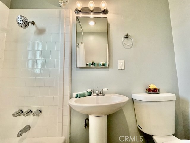 ,not applicable - Residential Lease