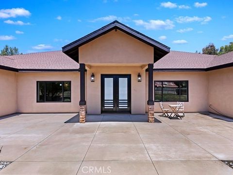 A home in Lake Elsinore