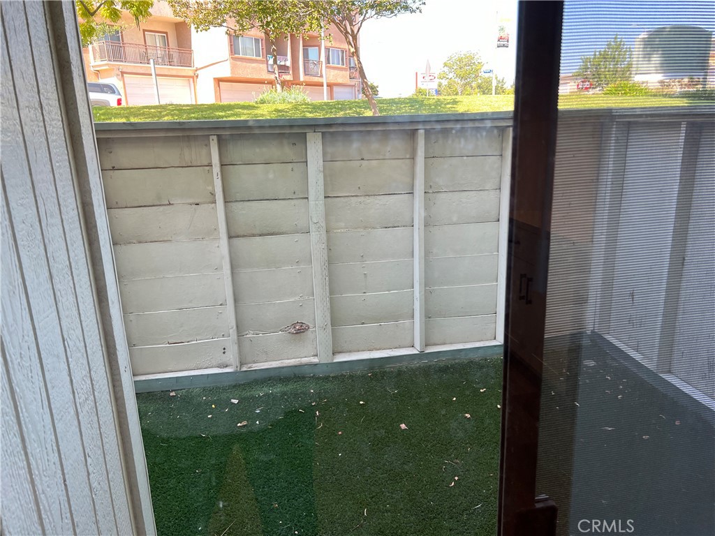 Photo 5 of 6 of 10500 Sunland Boulevard 4 townhome