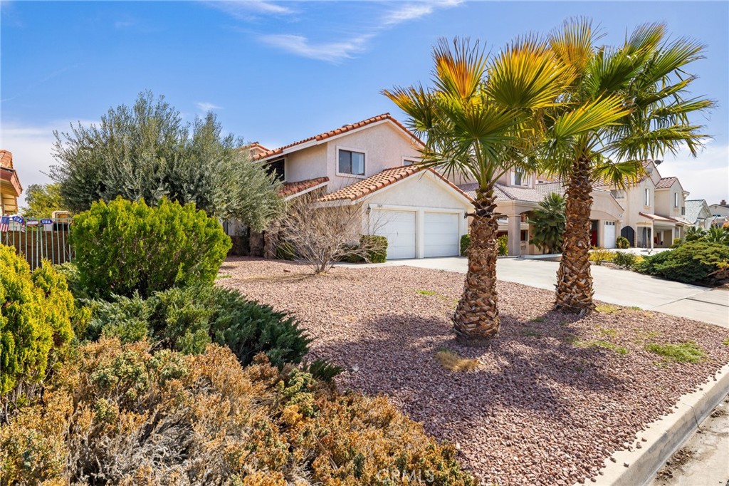 13615 Spring Valley Pkwy