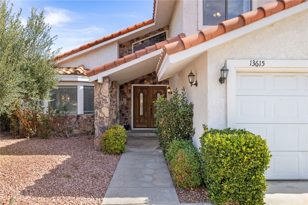 13615 Spring Valley Pkwy