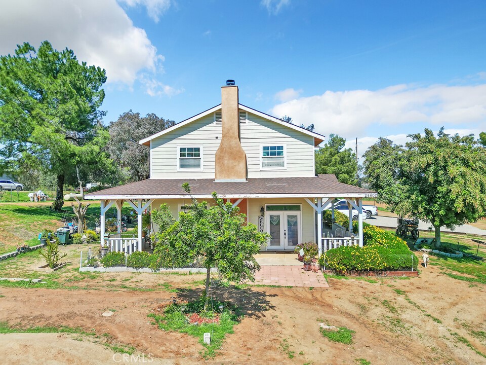 26600 Pradera Lane