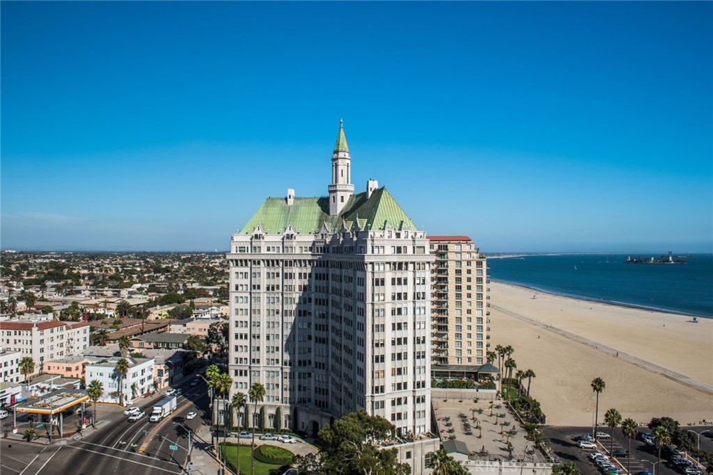 Villa Riviera (VLR) - Residential