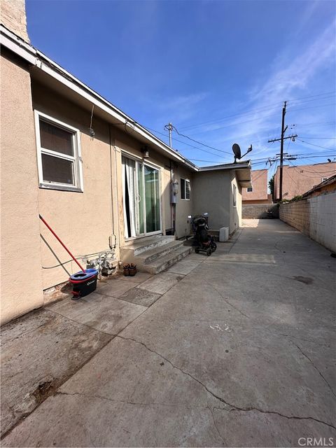 A home in Huntington Park